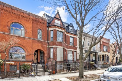 Tiny photo for 3143 S Giles Avenue, Chicago, IL 60616 (MLS # 12591764)