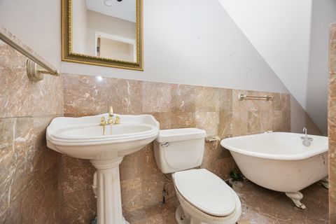 Tiny photo for 3143 S Giles Avenue, Chicago, IL 60616 (MLS # 12591764)