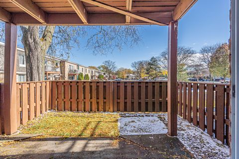 Tiny photo for 1808 Plum Grove Road #1B, Rolling Meadows, IL 60008 (MLS # 12516991)