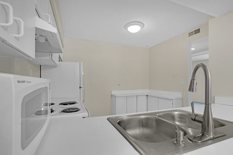 Tiny photo for 1808 Plum Grove Road #1B, Rolling Meadows, IL 60008 (MLS # 12516991)