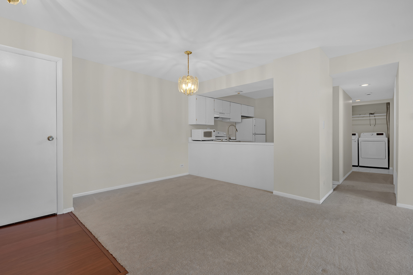 1808 Plum Grove Road 1B