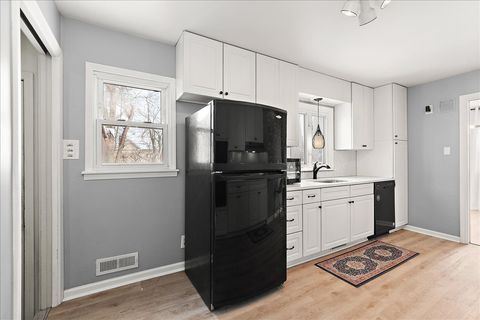 Tiny photo for 1213 Campbell Street, Joliet, IL 60435 (MLS # 12594651)