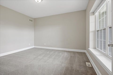 Tiny photo for 2202 Bloomingdale Road, Bloomington, IL 61705 (MLS # 12685503)