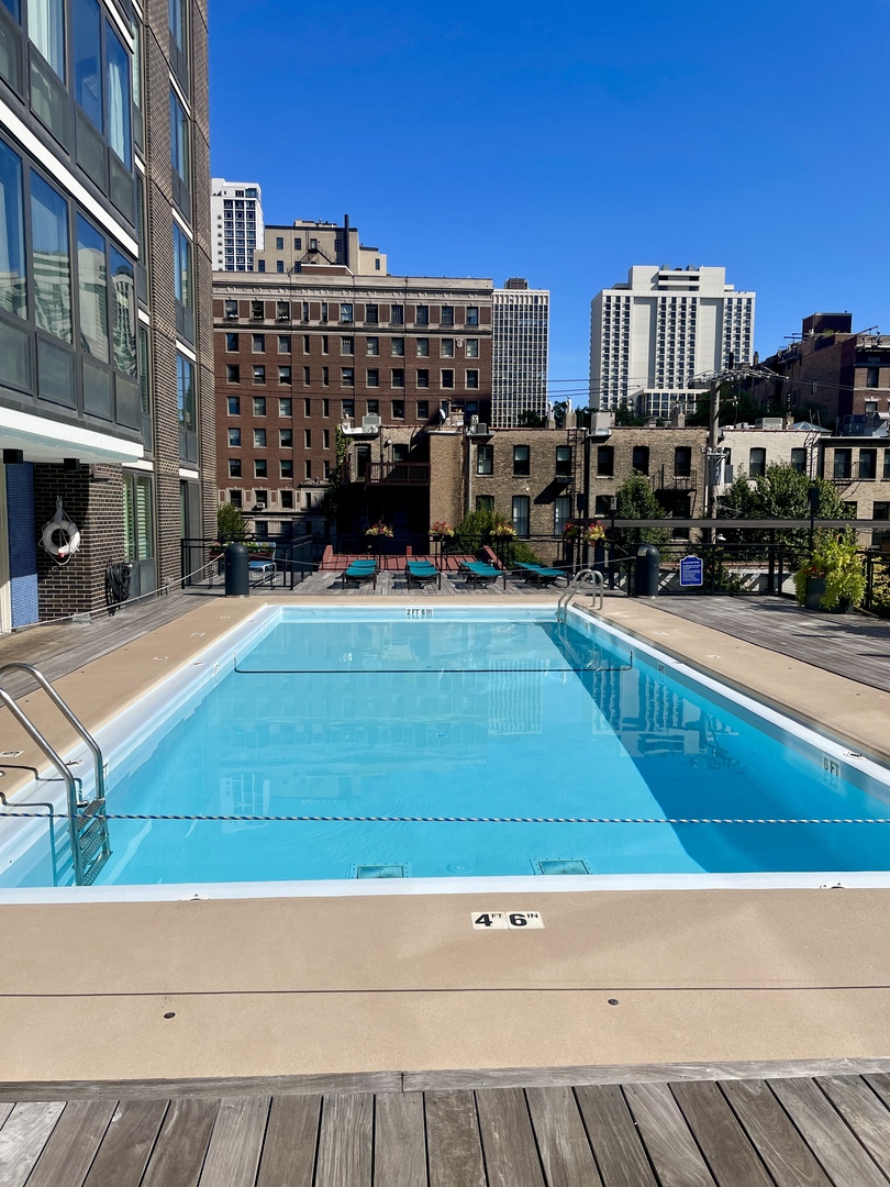 Chicago, Illinois 60610, United States, ,1 BathroomBathrooms,Residential,Active,219920