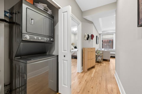 Tiny photo for 914 W Schubert Avenue #1, Chicago, IL 60614 (MLS # 12786715)