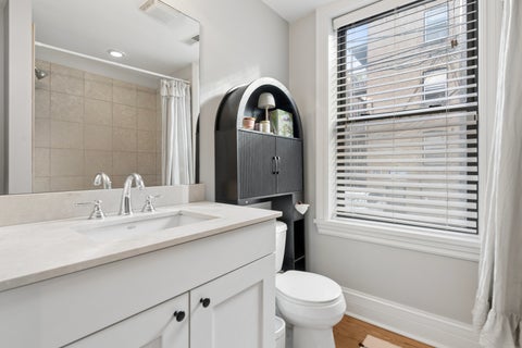 Tiny photo for 914 W Schubert Avenue #1, Chicago, IL 60614 (MLS # 12786715)