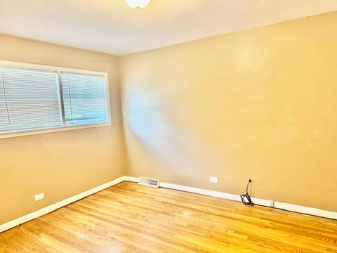 Tiny photo for 617 Lavergne Avenue, Wilmette, IL 60091 (MLS # 12701840)