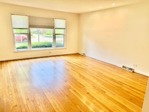 Tiny photo for 617 Lavergne Avenue, Wilmette, IL 60091 (MLS # 12701840)
