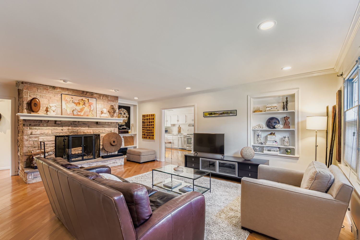 5955 N Keating Avenue