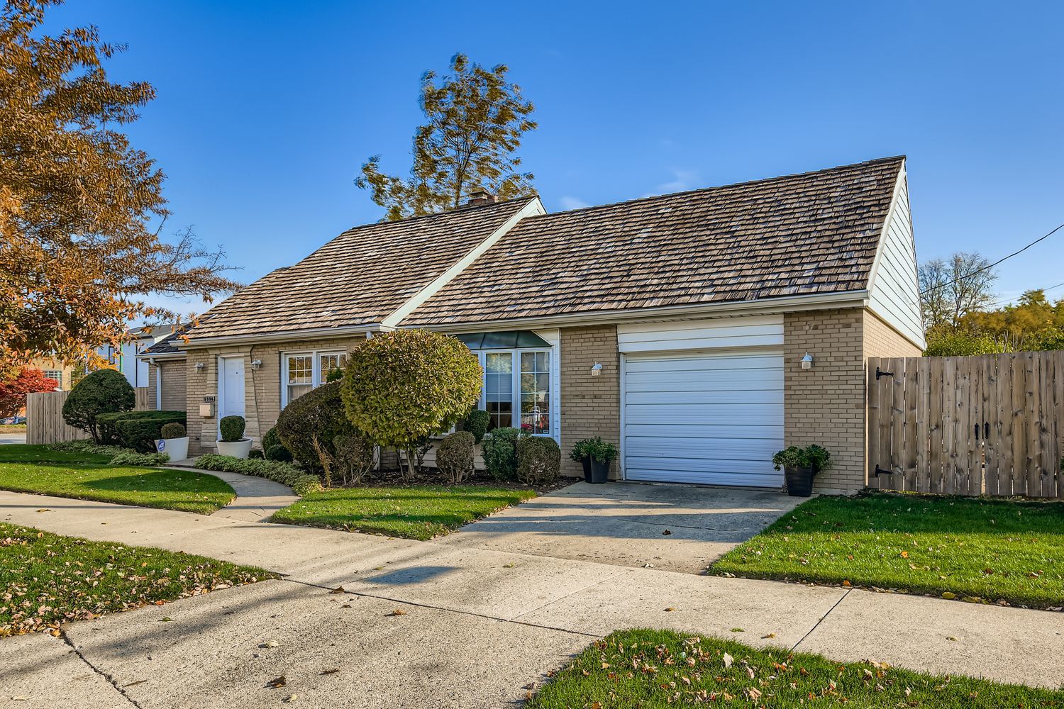 5955 N Keating Avenue