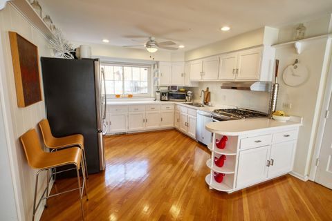 Tiny photo for 5955 N Keating Avenue, Chicago, IL 60646 (MLS # 12497958)