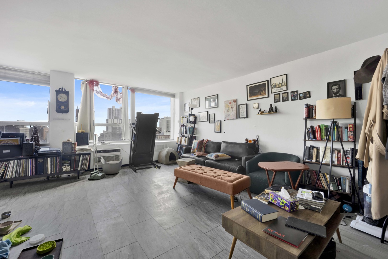 1355 N Sandburg Terrace 2306D