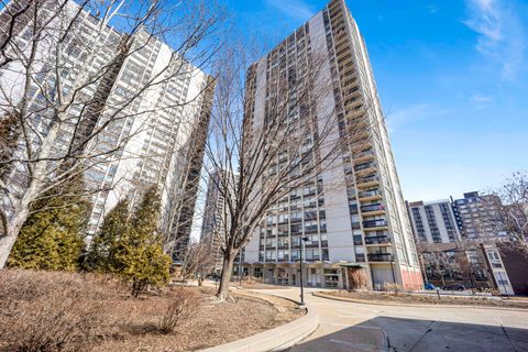 Tiny photo for 1355 N Sandburg Terrace #2306D, Chicago, IL 60610 (MLS # 12573891)