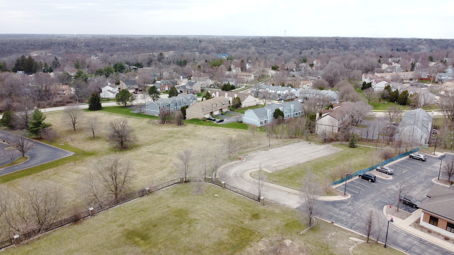 1188 E Algonquin Road