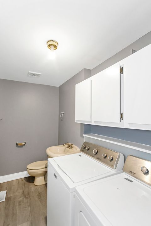 Tiny photo for Schaumburg, IL 60194 (MLS # 12653316)