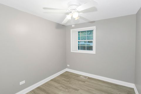 Tiny photo for Schaumburg, IL 60194 (MLS # 12653316)