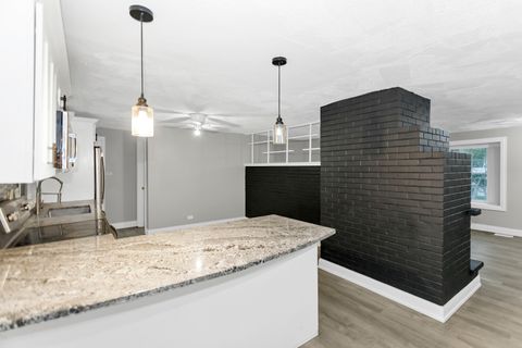 Tiny photo for Schaumburg, IL 60194 (MLS # 12653316)
