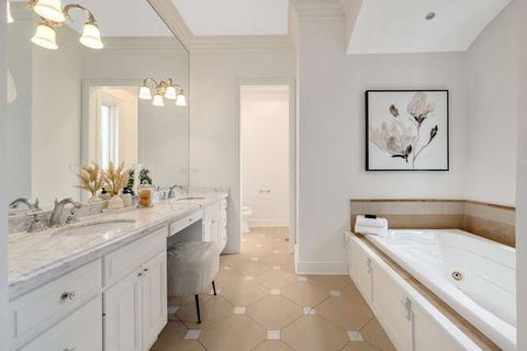 Tiny photo for 11361 W Plainfield Road, Indian Head Park, IL 60525 (MLS # 12508005)