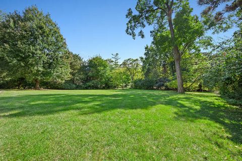 Tiny photo for 11361 W Plainfield Road, Indian Head Park, IL 60525 (MLS # 12508005)