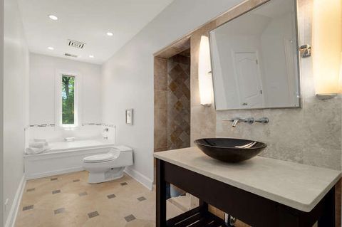 Tiny photo for 11361 W Plainfield Road, Indian Head Park, IL 60525 (MLS # 12508005)