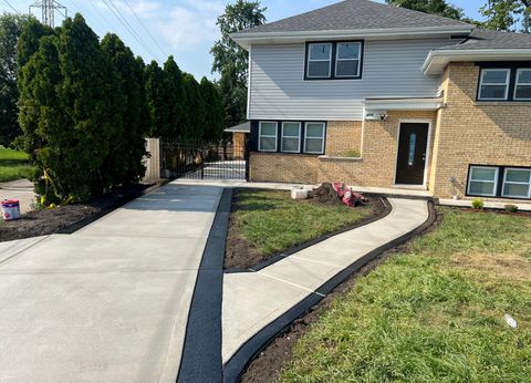 Photo of 458 W 127th Street, Chicago, IL 60628 (MLS # 12550690)