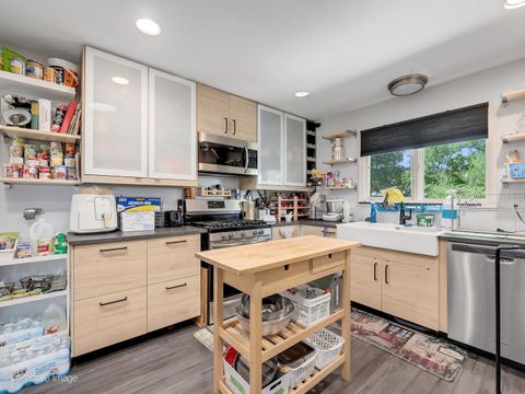 Tiny photo for 1912 E Willow Avenue, Wheaton, IL 60187 (MLS # 12684416)