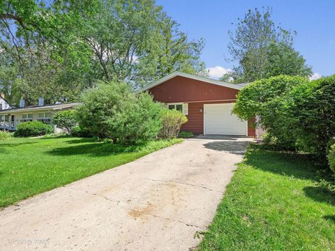 Tiny photo for 1912 E Willow Avenue, Wheaton, IL 60187 (MLS # 12684416)