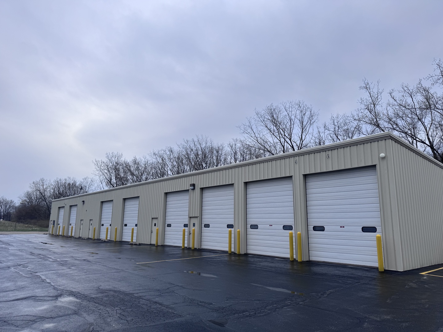 Photo 1 of 4 — 3131 W 76th Street 33, Davenport, IA 52807