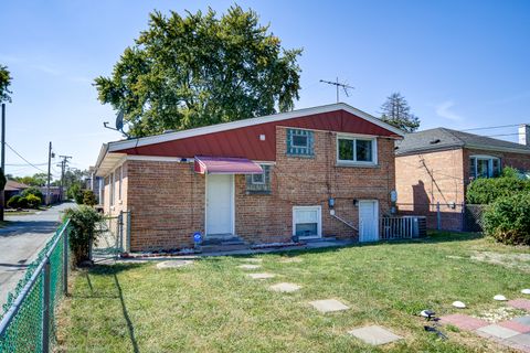 A home in Dolton