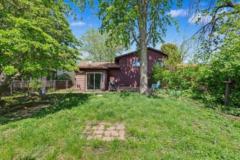 Tiny photo for 2123 E Mill Stone Road #2123, Decatur, IL 62526 (MLS # 12633767)