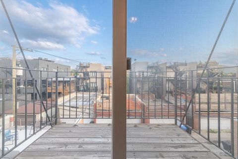 Tiny photo for 1345 W Fillmore Street #3, Chicago, IL 60607 (MLS # 12584622)