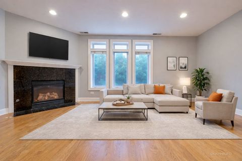 Tiny photo for 1345 W Fillmore Street #3, Chicago, IL 60607 (MLS # 12584622)