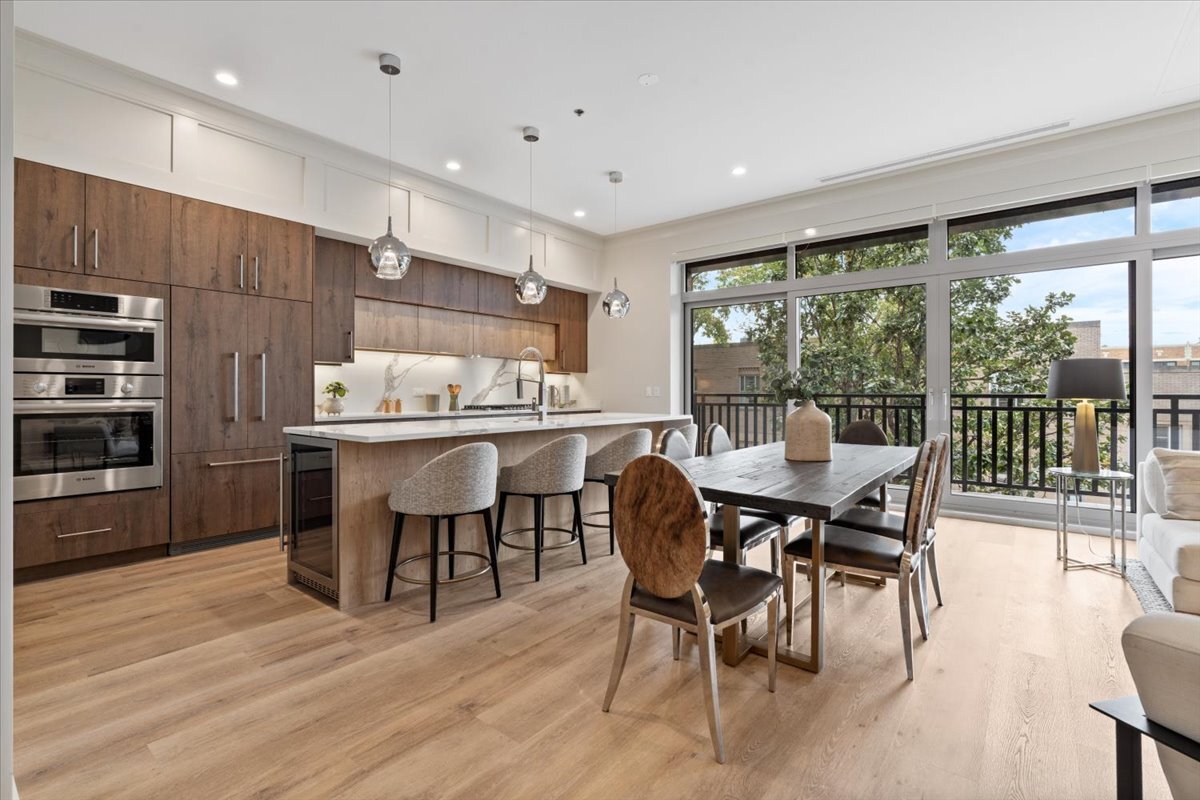 3951 N Wayne Avenue 308