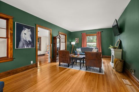 Tiny photo for 1018 Dekalb Avenue, Sycamore, IL 60178 (MLS # 12413232)