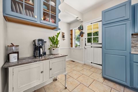 Tiny photo for 1018 Dekalb Avenue, Sycamore, IL 60178 (MLS # 12413232)