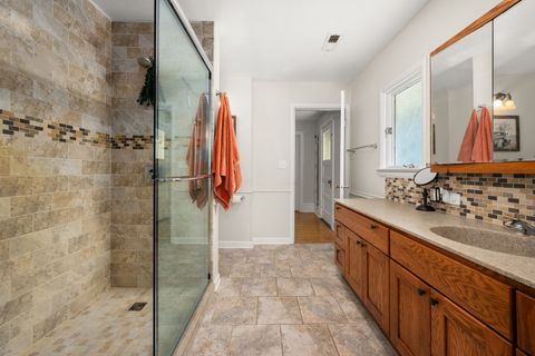 Tiny photo for 1018 Dekalb Avenue, Sycamore, IL 60178 (MLS # 12413232)