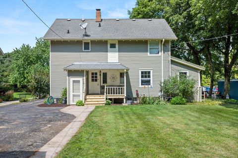 Tiny photo for 1018 Dekalb Avenue, Sycamore, IL 60178 (MLS # 12413232)