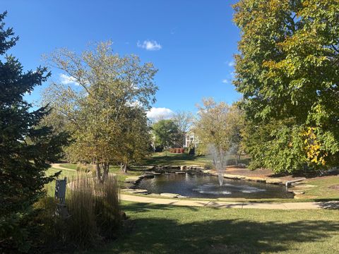 Tiny photo for 610 Four Seasons Boulevard, Aurora, IL 60504 (MLS # 12498992)