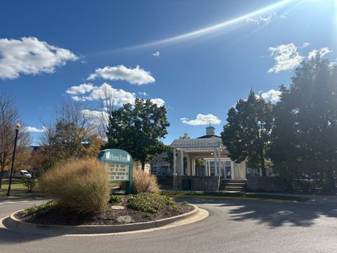 Tiny photo for 610 Four Seasons Boulevard, Aurora, IL 60504 (MLS # 12498992)