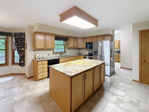 Tiny photo for 3707 75th Street Court, Moline, IL 61265 (MLS # 12703426)
