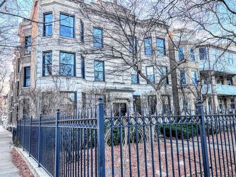 3216 W ALTGELD Street 1 Chicago IL 60647