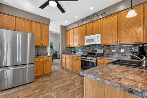 Tiny photo for 16542 Eastlake Parkway, Lockport, IL 60441 (MLS # 12677253)