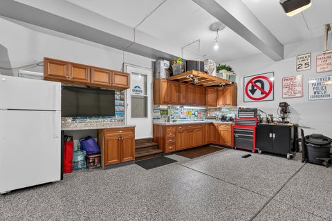 Tiny photo for 16542 Eastlake Parkway, Lockport, IL 60441 (MLS # 12677253)