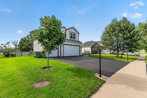 Tiny photo for 16542 Eastlake Parkway, Lockport, IL 60441 (MLS # 12677253)