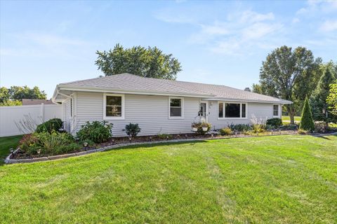 Photo of 16001 S Leach Drive, Homer Glen, IL 60491 (MLS # 12486472)