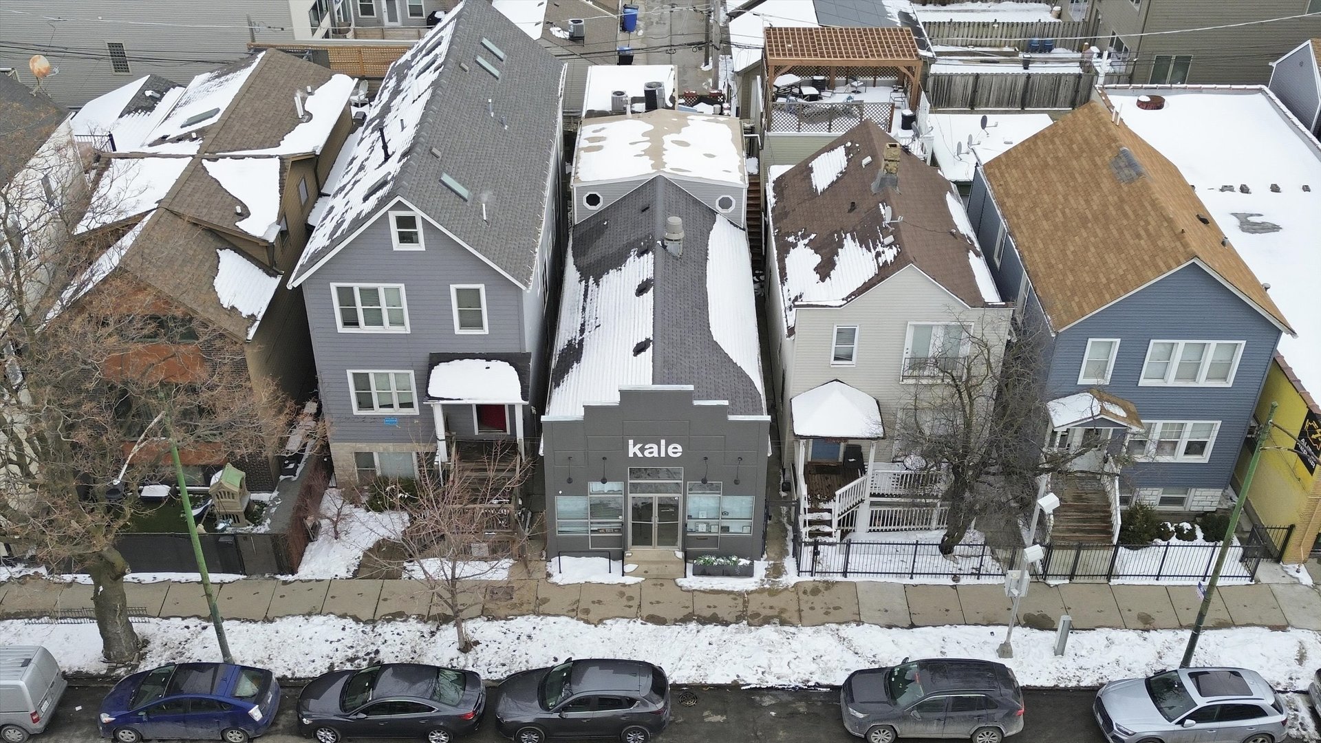 2447 N Ashland Avenue