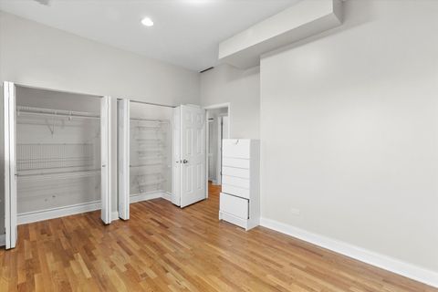 Tiny photo for 512 E Oakwood Boulevard #2, Chicago, IL 60653 (MLS # 12536013)