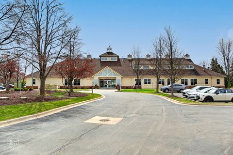 Tiny photo for 16501 Buckner Pond Way #16501, Crest Hill, IL 60403 (MLS # 12562440)