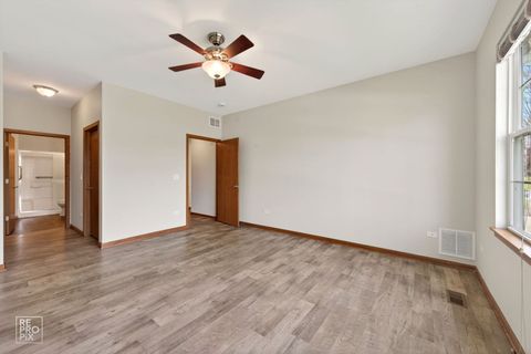 Tiny photo for 16501 Buckner Pond Way #16501, Crest Hill, IL 60403 (MLS # 12562440)