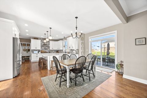 Tiny photo for 24234 S Sunset Lakes Drive, Manhattan, IL 60442 (MLS # 12674404)